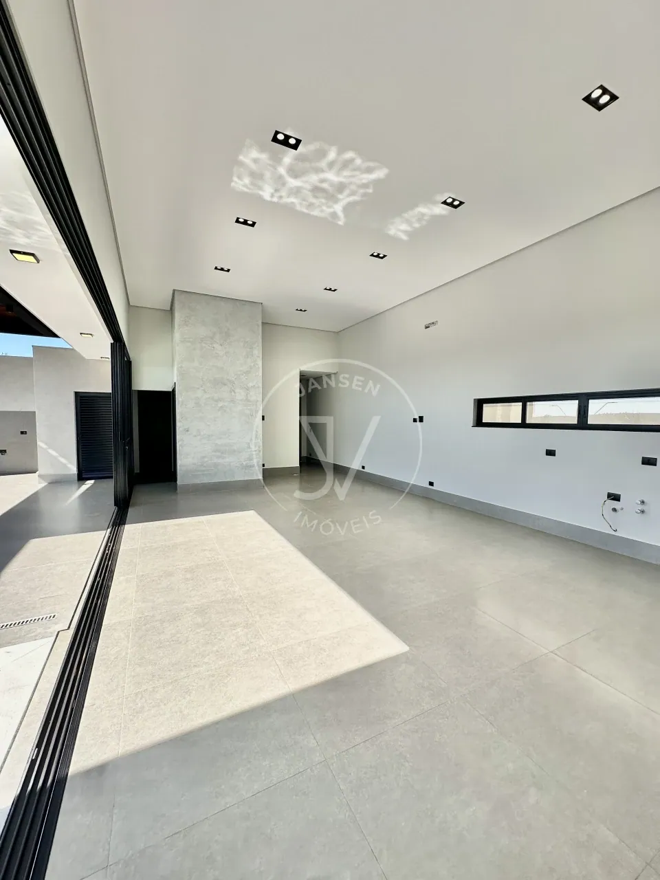 Casa à venda no Royal Boulevard em Ibiporã com piscina - foto 7 de 20