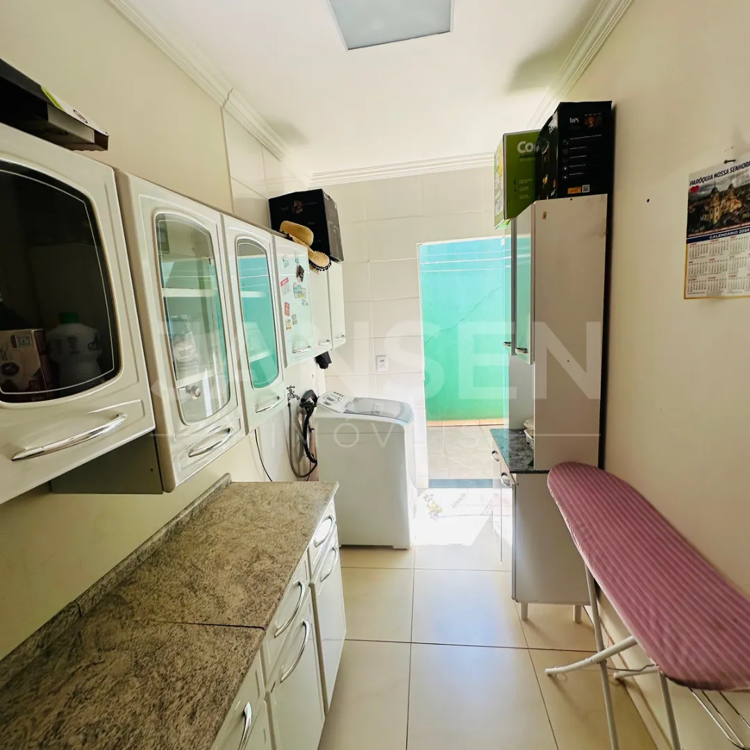 Casa térrea de alto padrão com piscina e amplo espaço gourmet a venda Setor 1 Ibiporã - foto 2 de 19