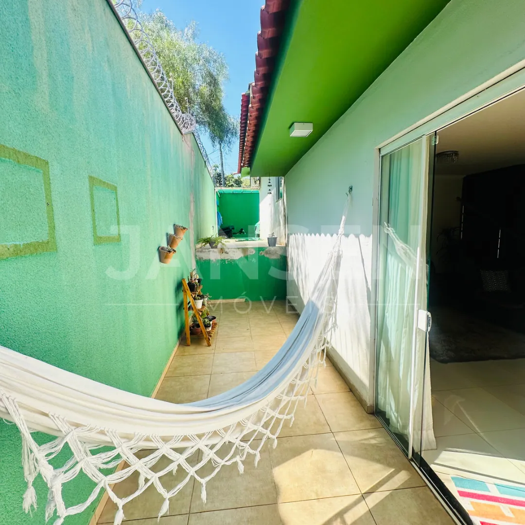 Casa térrea de alto padrão com piscina e amplo espaço gourmet a venda Setor 1 Ibiporã - foto 7 de 19